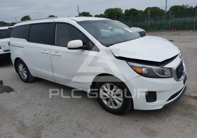 2016 KIA Sedona photo