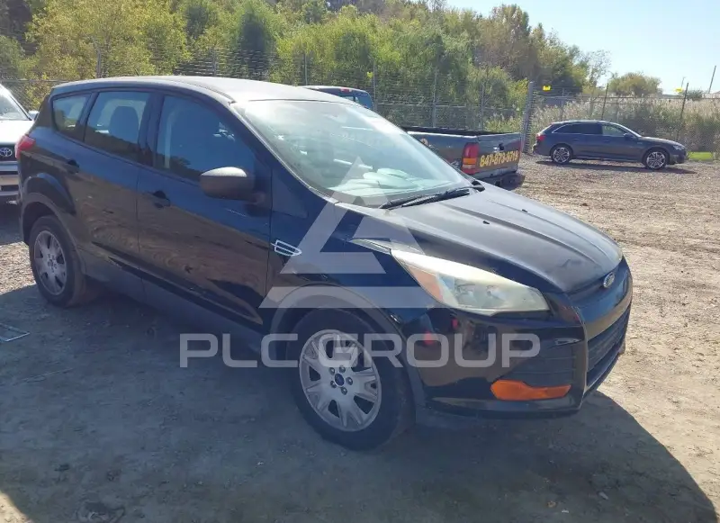 2016 Ford ESCAPE photo