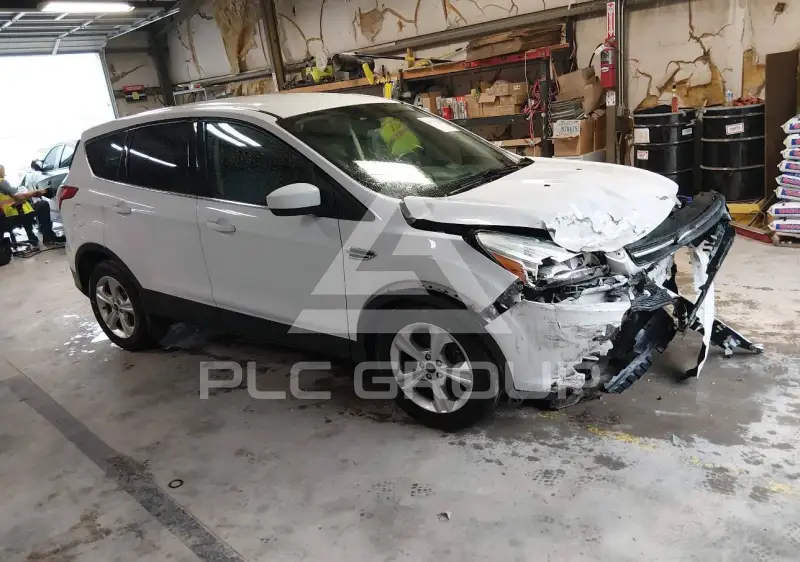 2016 Ford ESCAPE фото