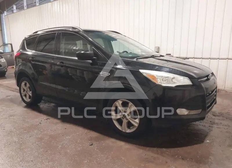 2016 Ford ESCAPE photo