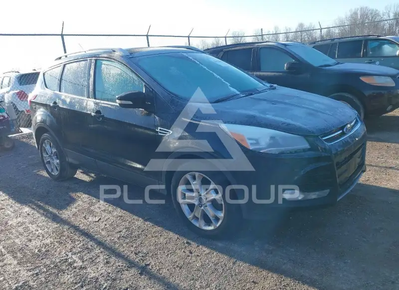 2016 Ford ESCAPE photo