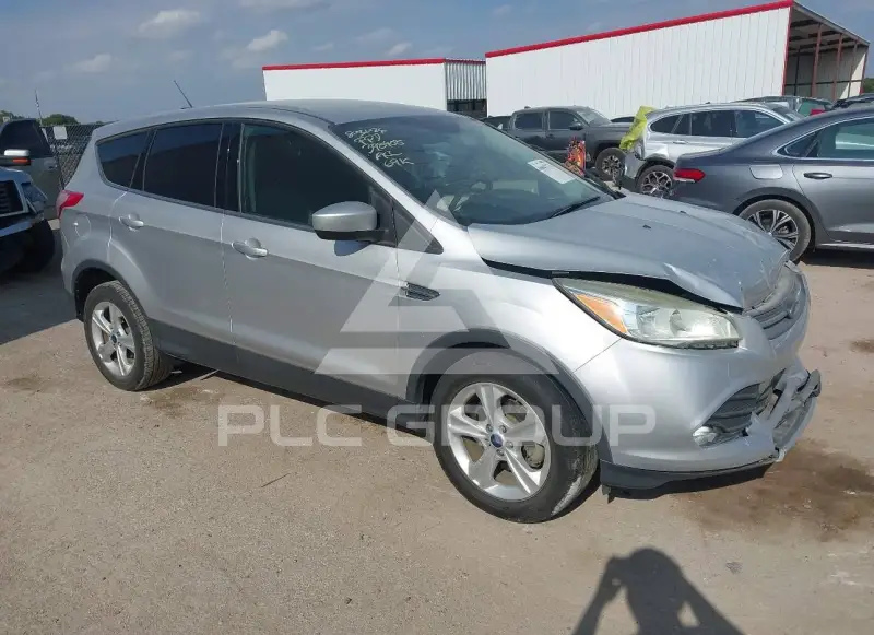 2016 Ford ESCAPE photo