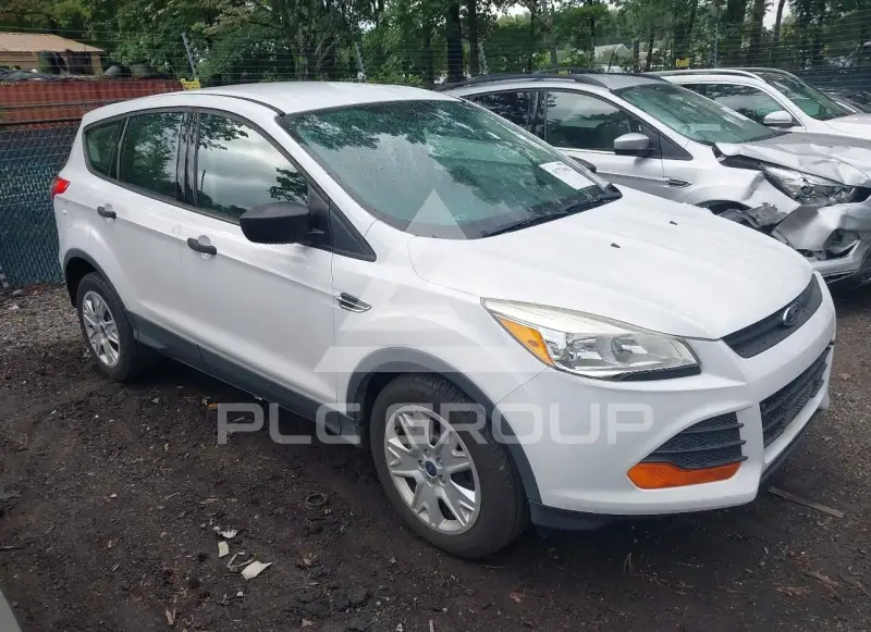 2016 Ford ESCAPE photo