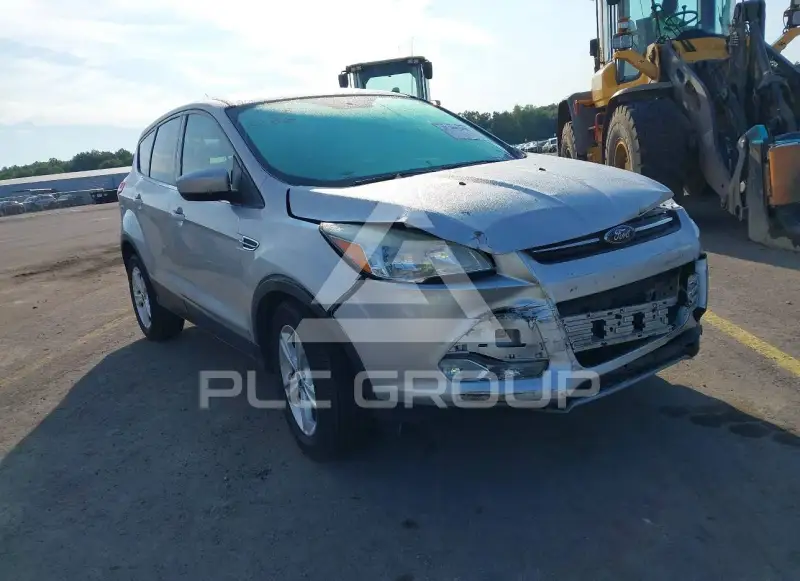 2016 Ford ESCAPE photo