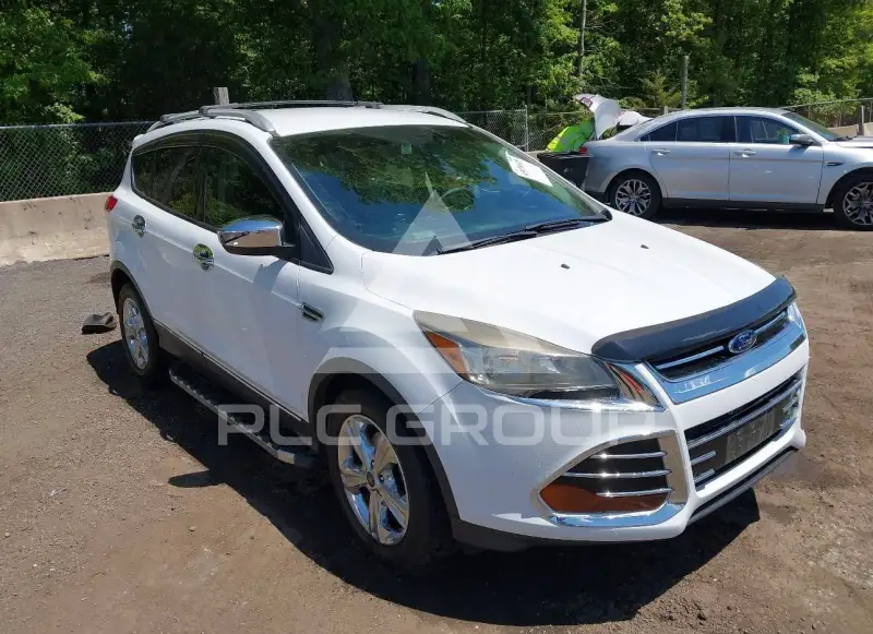2016 Ford ESCAPE photo
