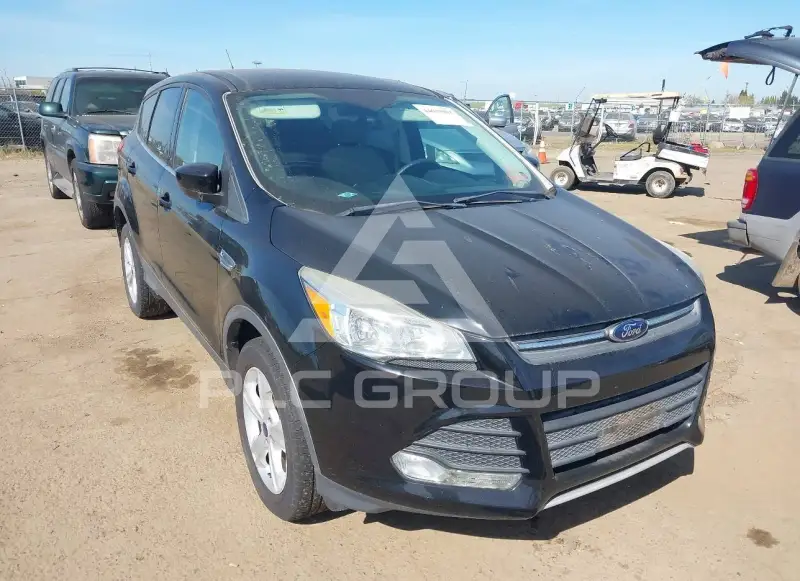 2016 Ford ESCAPE photo