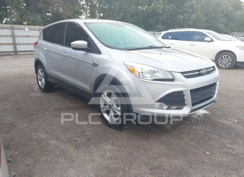 2016 Ford ESCAPE photo