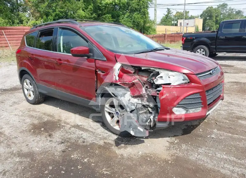 2016 Ford ESCAPE photo
