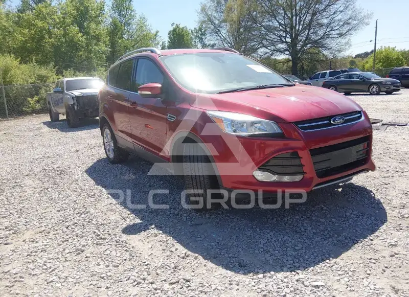 2016 Ford ESCAPE photo