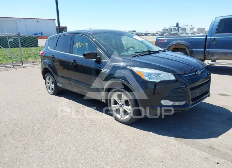2016 Ford ESCAPE photo