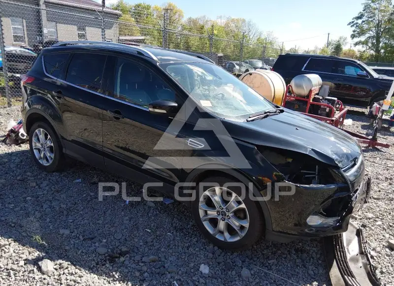 2016 Ford ESCAPE photo