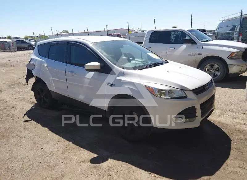 2016 Ford ESCAPE photo