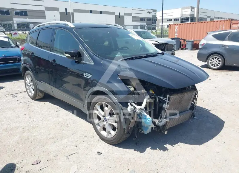 2016 Ford ESCAPE photo