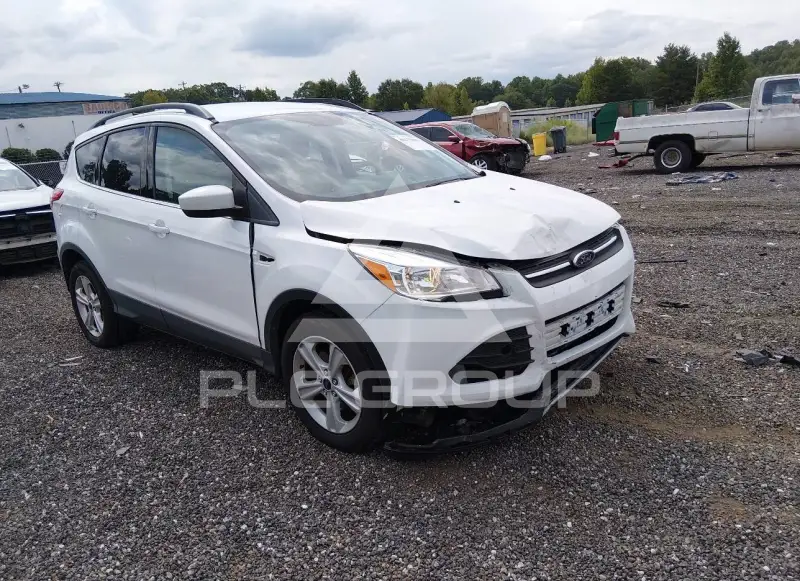 2016 Ford ESCAPE photo