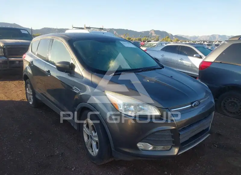 2016 Ford ESCAPE photo