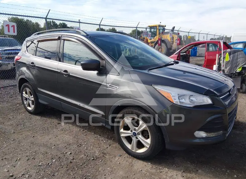 2016 Ford ESCAPE photo