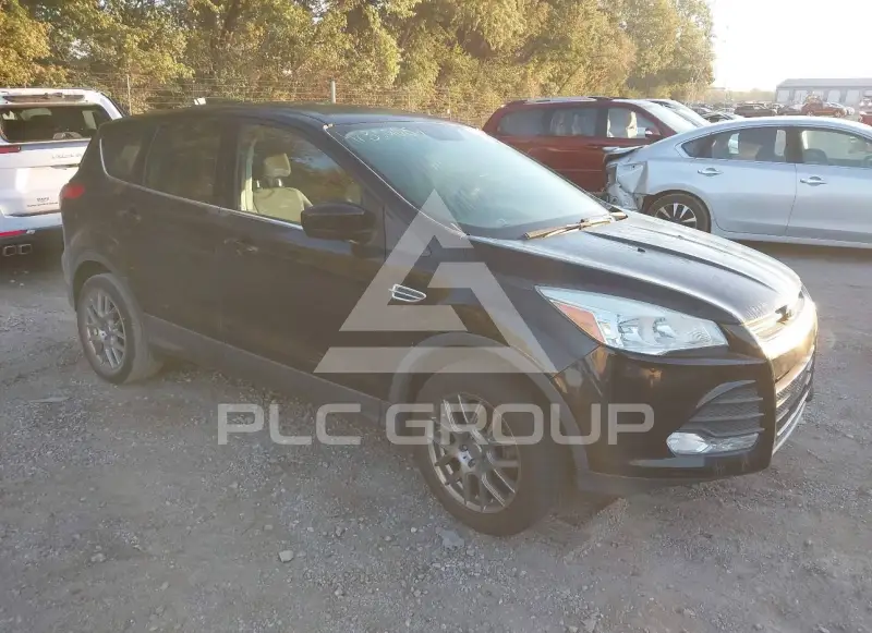 2016 Ford ESCAPE photo