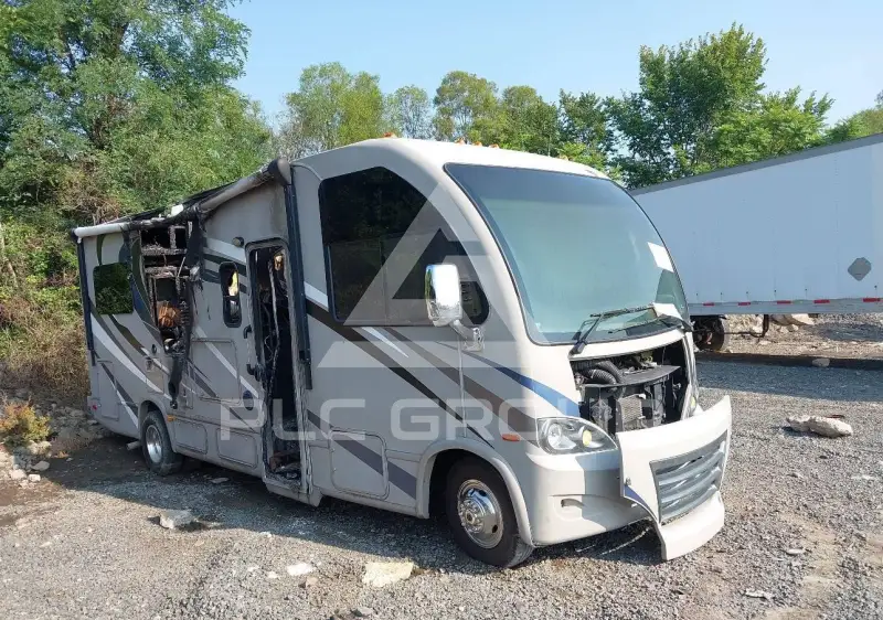 2016 Ford E-450 photo