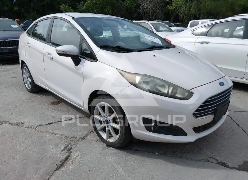 2016 Ford FIESTA фото