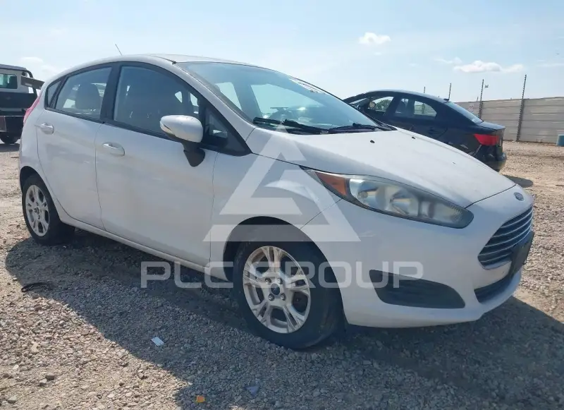2016 Ford FIESTA фото