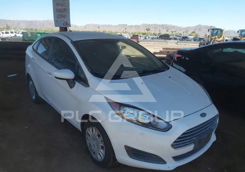 2016 Ford FIESTA фото