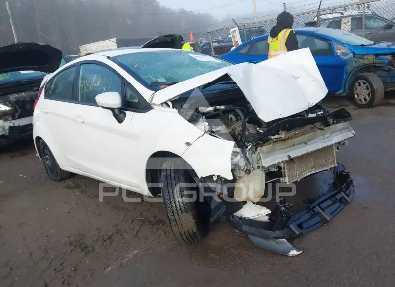 2016 Ford FIESTA photo