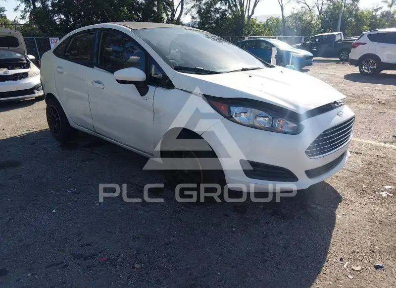 2016 Ford FIESTA фото