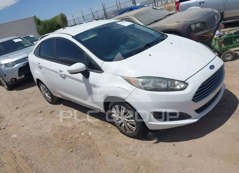 2016 Ford FIESTA фото