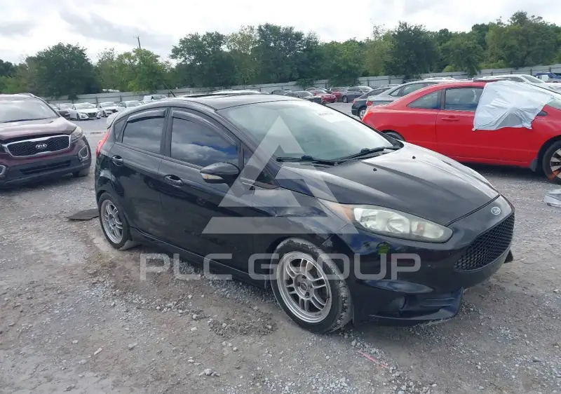 2016 Ford FIESTA фото