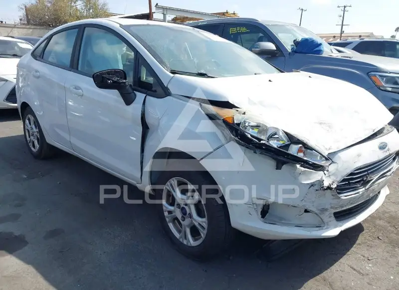 2016 Ford FIESTA фото