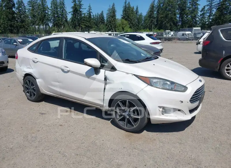 2016 Ford FIESTA фото