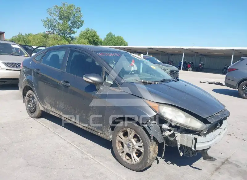 2016 Ford FIESTA фото