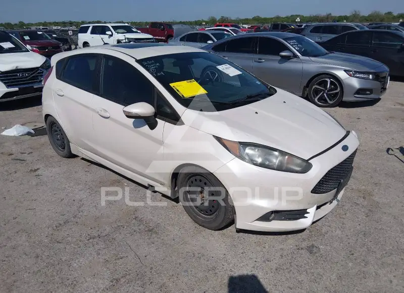 2016 Ford FIESTA photo