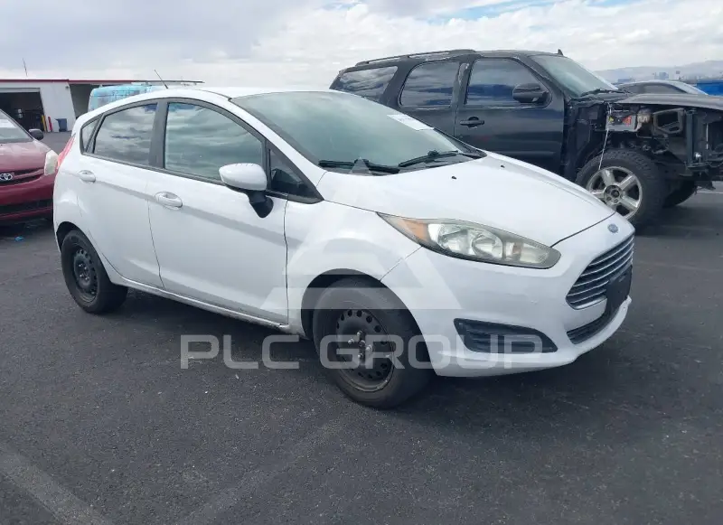 2016 Ford FIESTA фото