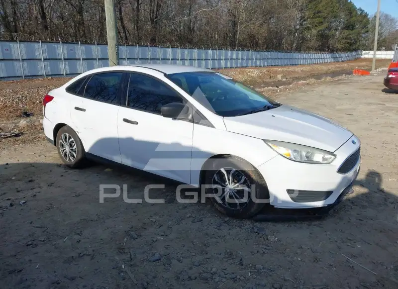 2016 Ford FOCUS photo