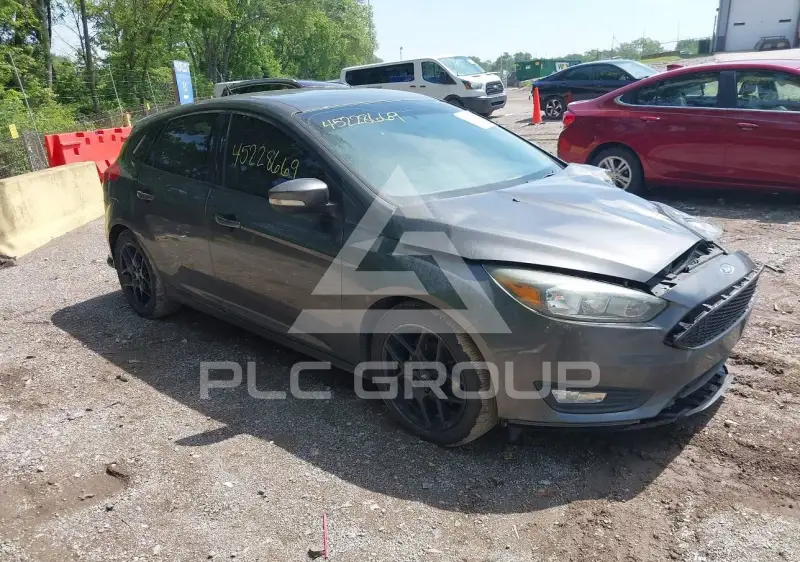 2016 Ford FOCUS фото