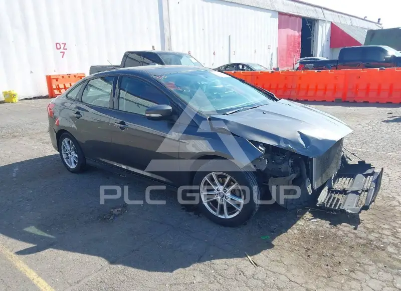 2016 Ford FOCUS фото