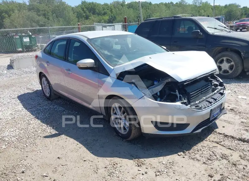 2016 Ford FOCUS photo