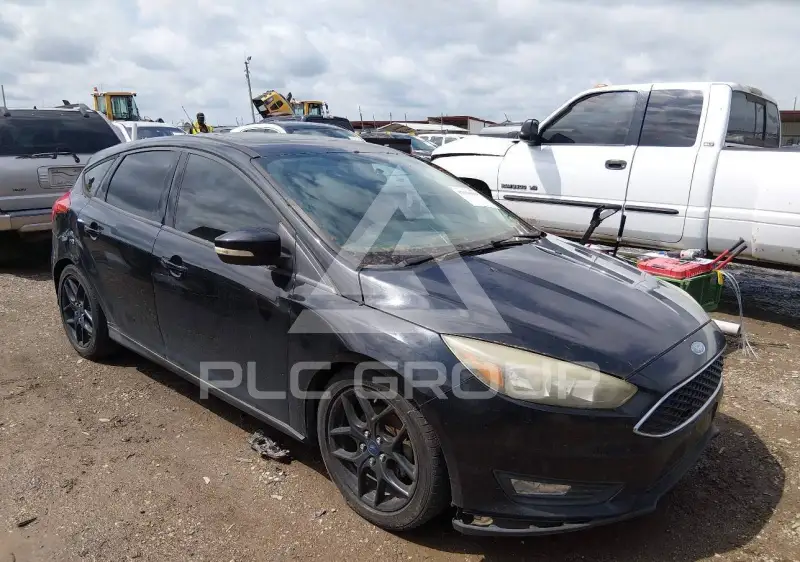 2016 Ford FOCUS photo