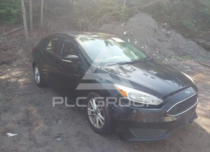 2016 Ford FOCUS photo
