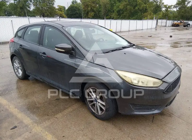 2016 Ford FOCUS фото
