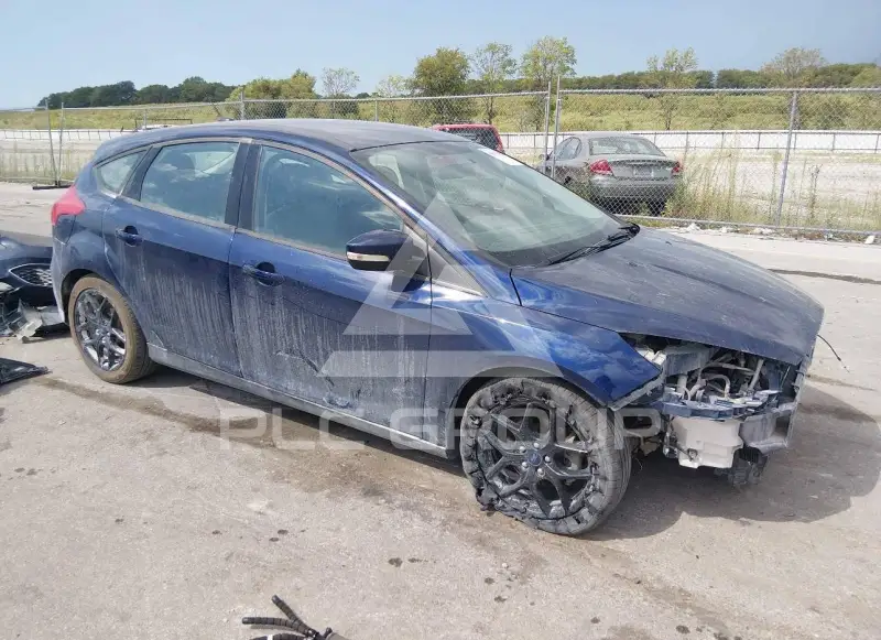 2016 Ford FOCUS фото