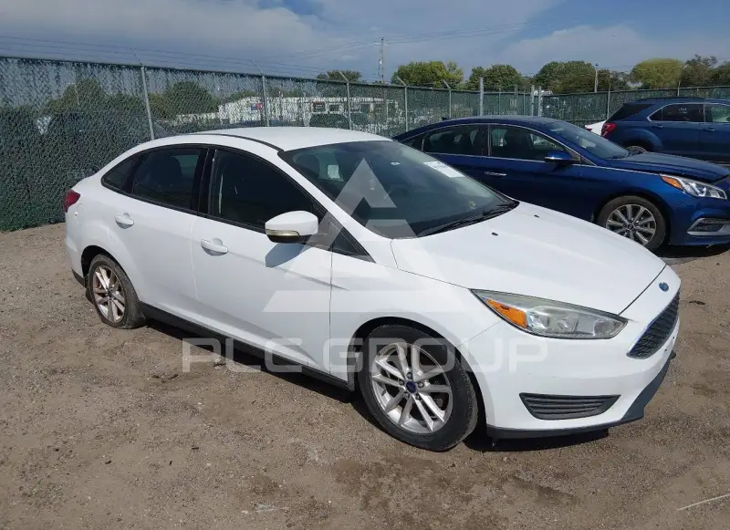 2016 Ford FOCUS фото