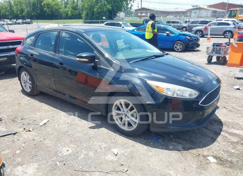 2016 Ford FOCUS фото