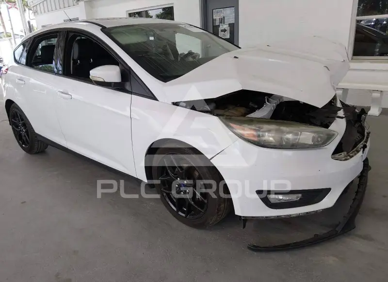 2016 Ford FOCUS фото