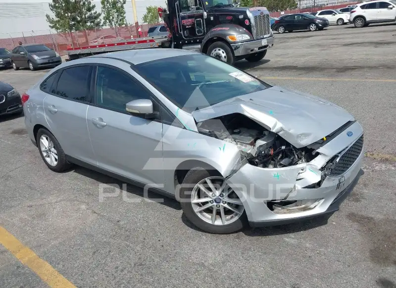 2016 Ford FOCUS фото