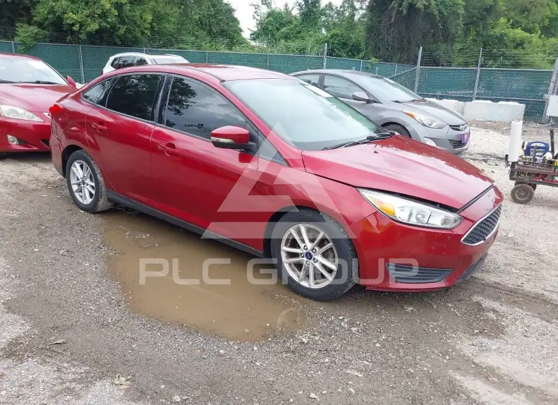2016 Ford FOCUS photo