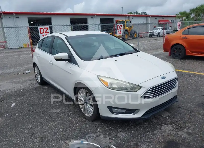 2016 Ford FOCUS фото