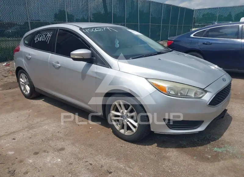 2016 Ford FOCUS фото