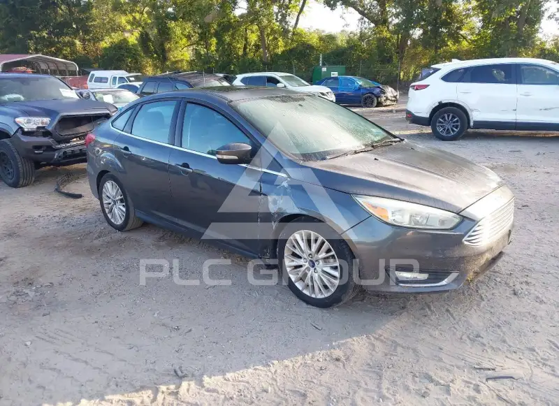 2016 Ford FOCUS photo